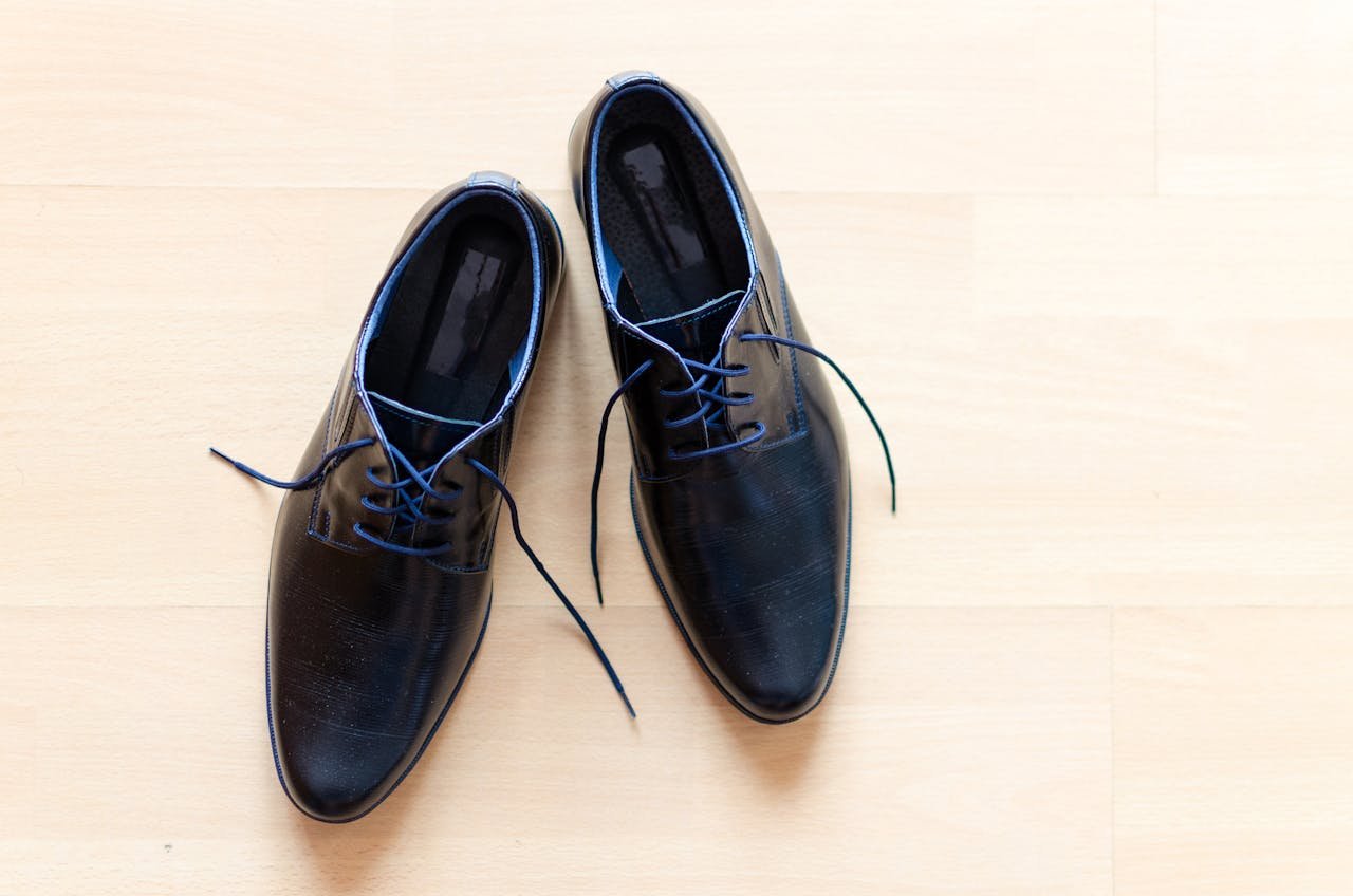 Read more about the article Summer Shoes That Don’t Suck (And Why I Actually Care)
